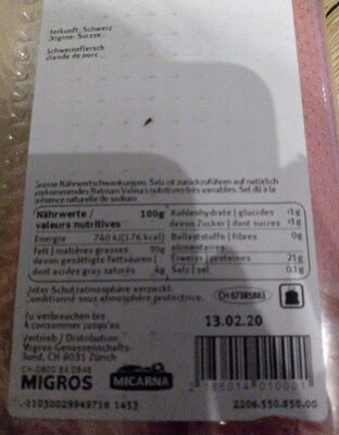 Côtelettes de cou de porc nutrition facts table