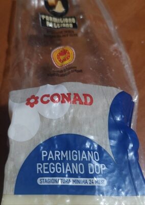 Parmigiano reggiano dop front packaging