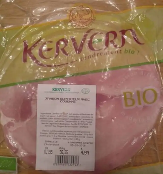 Jambon supérieur avec couenne