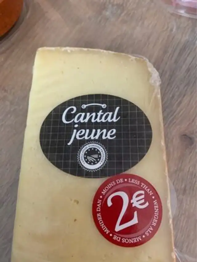 Cantal jeune