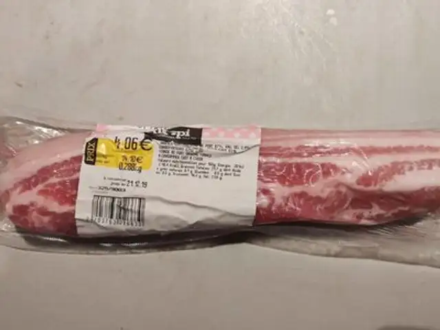 Poitrine salé en tranche