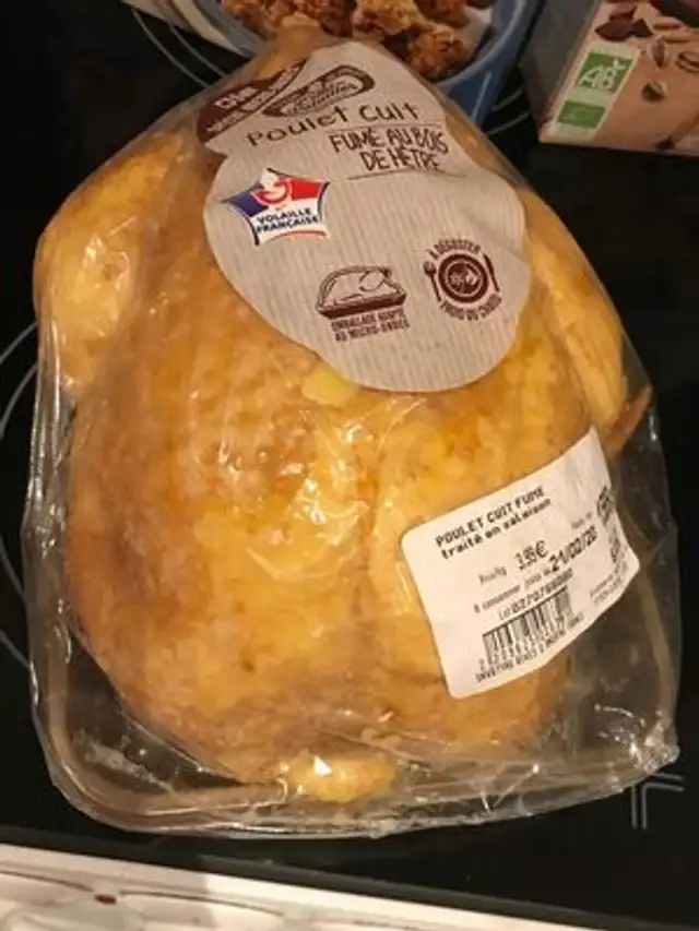 Poulet cuit fumé au boos de hêtre