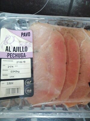 Pavo  al ajillo
