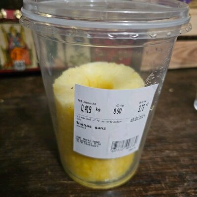 Ananas ganz