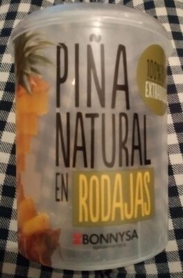 Piña pelada al natural en rodajas