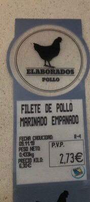 Filete de pollo marinado empanado