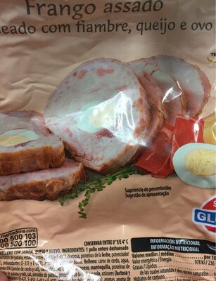 Pollo asado relleno con jamón, queso y huevo