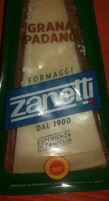 Queso Grana Padano front packaging