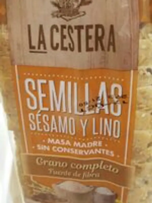 Pan de molde con semillas y sésamo y lino