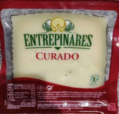 Queso Curado (cuña) front packaging