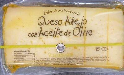 Queso Añejo con aceite de oliva