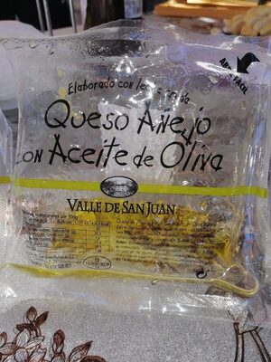 Queso añejo con aceite de oliva