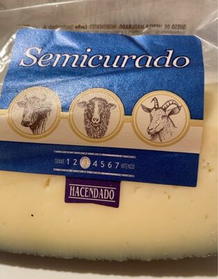 Queso semicurado front packaging