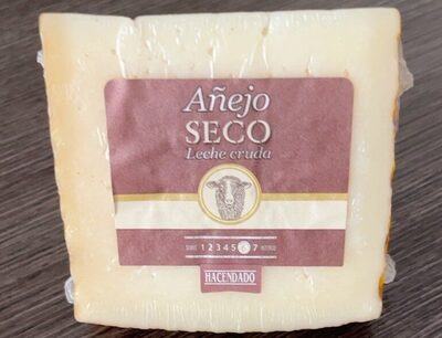 Queso añejo seco