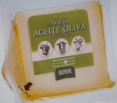 Queso añejo con aceite de oliva mezcla