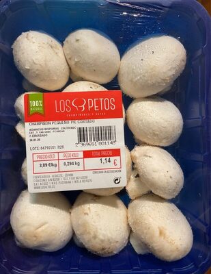 Champiñón pequeño pie cortado