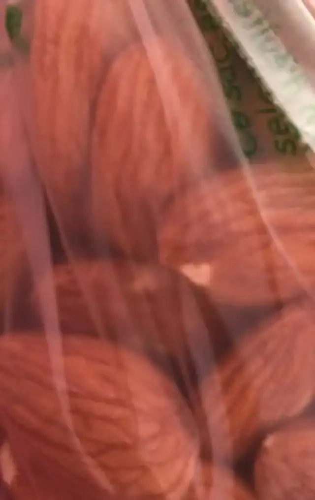 Amandes decortiquées