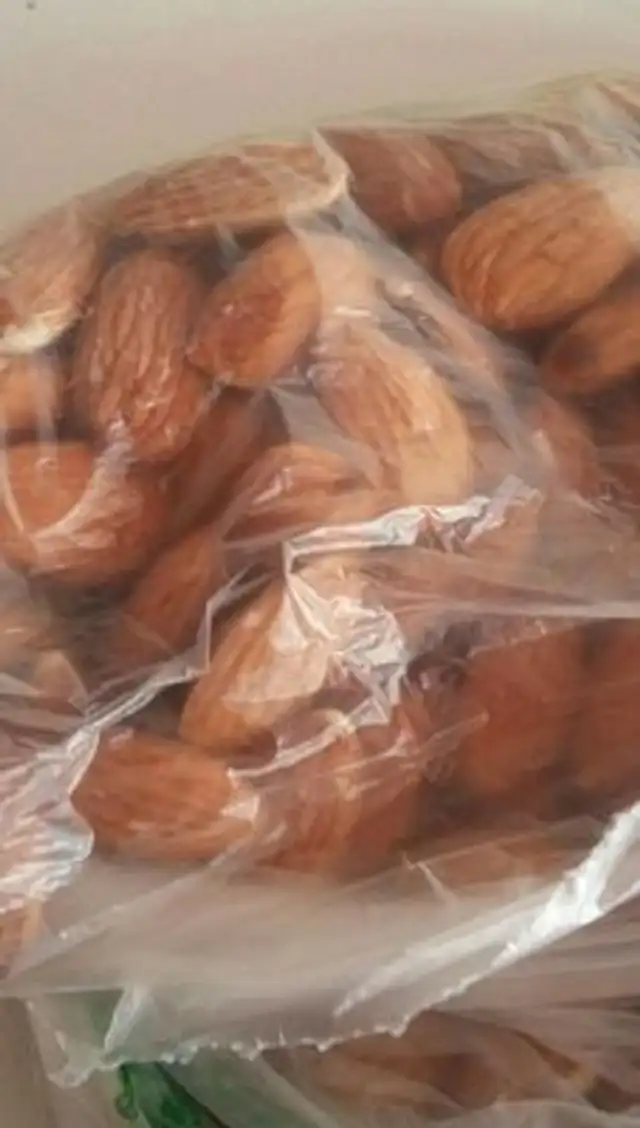 Amandes décortiquées