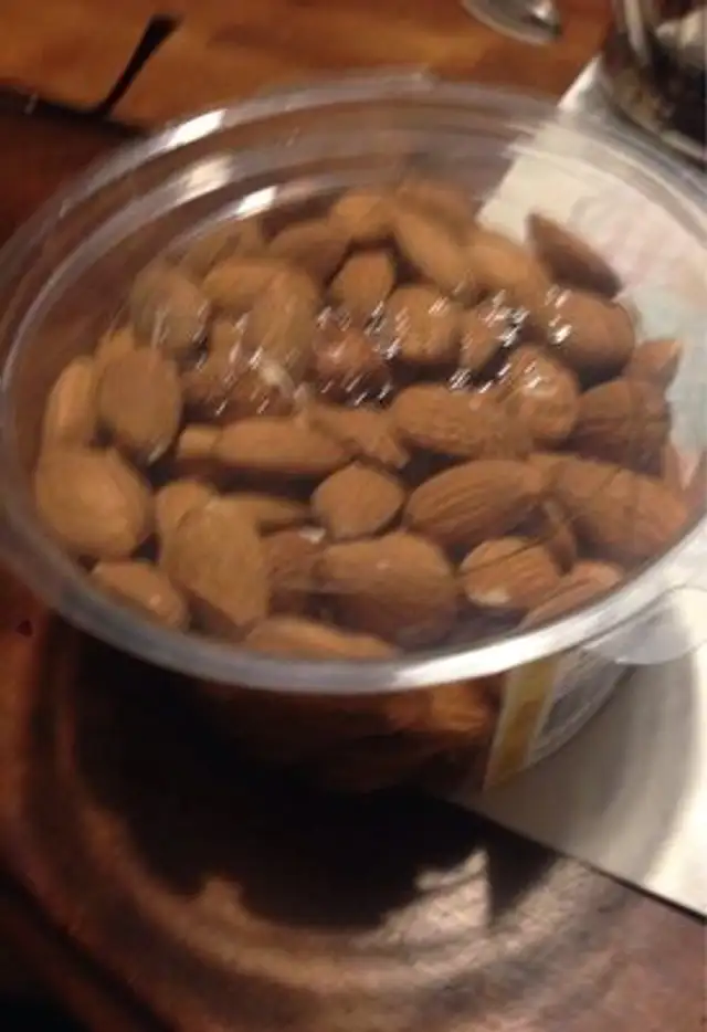 Amandes decortiquees