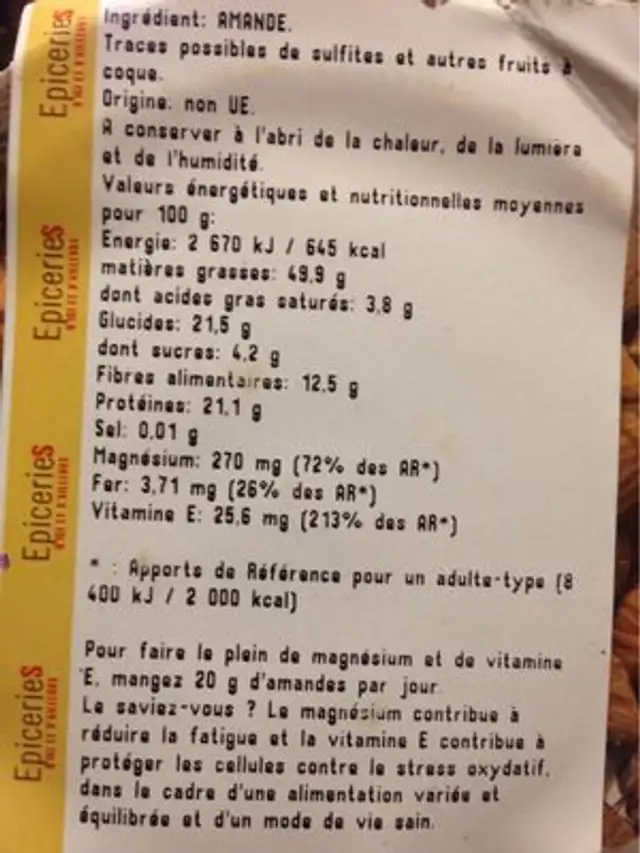 Amandes decortiquees nutrition facts table