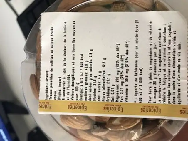 Amandes décortiquées ingredients label