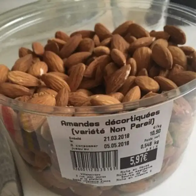 Amandes decortiquees