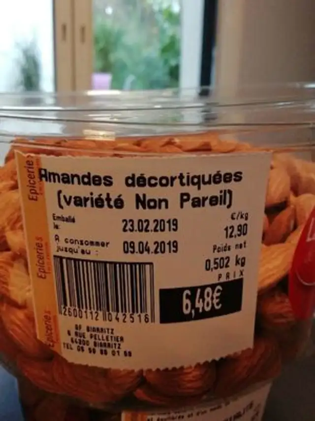 Amandes decortiquees