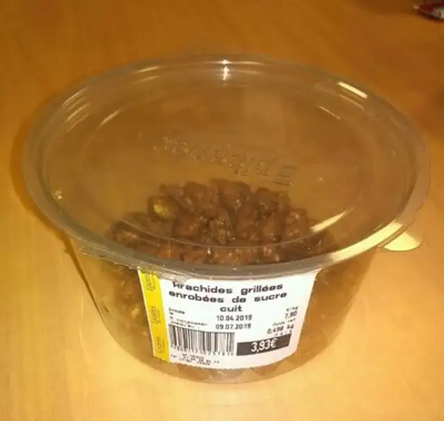Arachides grillées enrobées de sucre cuit