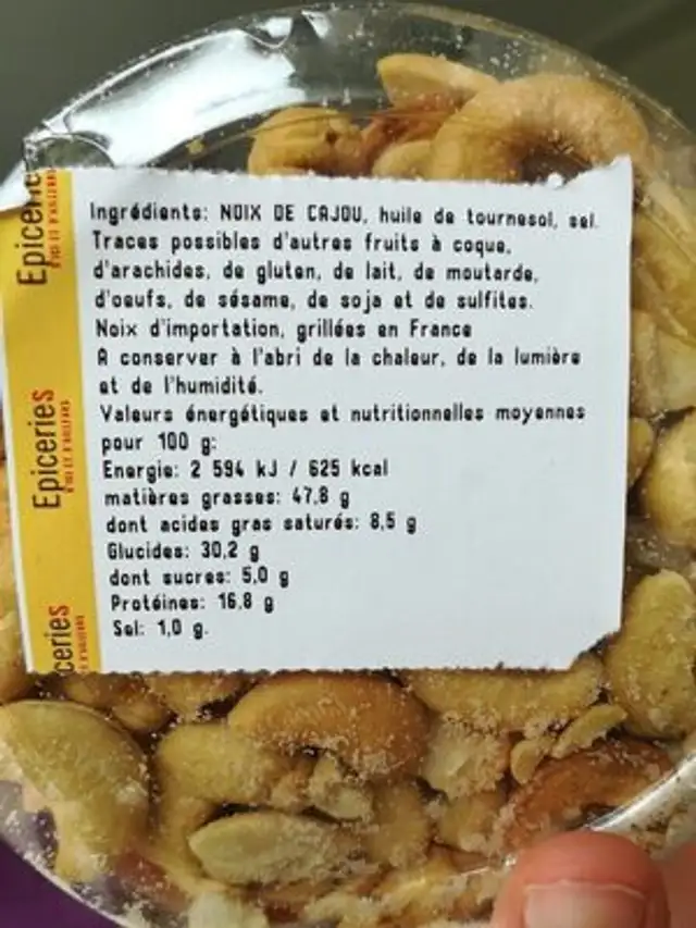 Noix de cajou grillées à l'huile et salées ingredients label