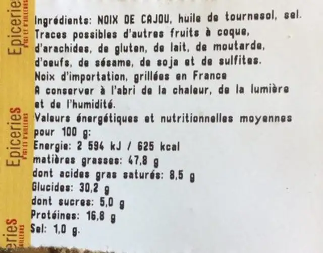 Noix de cajou grillées à l'huile et salées ingredients label