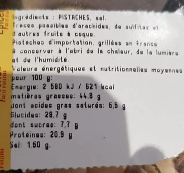 Pistaches grillés a sec et salées nutrition facts table