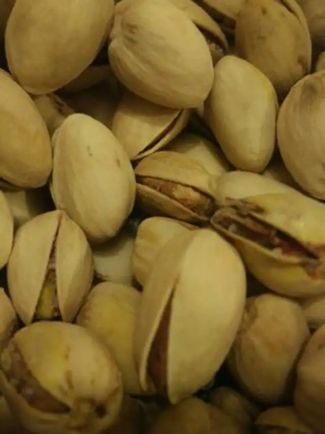 Pistaches grillées et salées