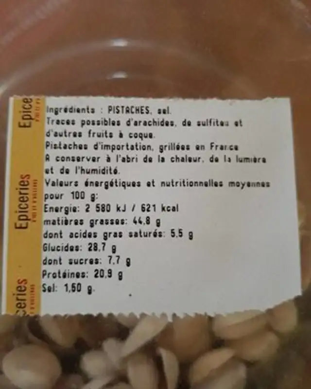 Pistache grillées à sec et salées nutrition facts table