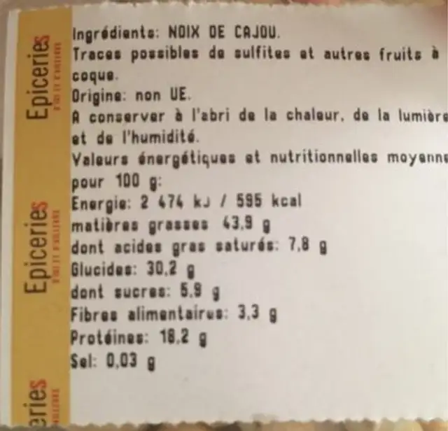 Noix de Cajou Crues nutrition facts table