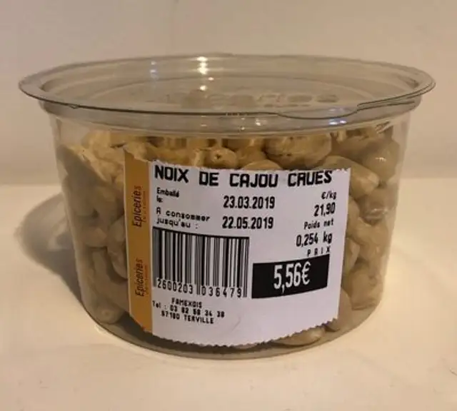 NOIX DE CAJOU CRUES