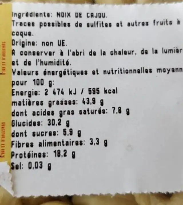 Noix de cajou crue nutrition facts table