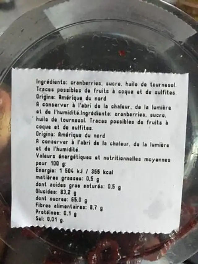 Cranberries sechées en moitiés ingredients label