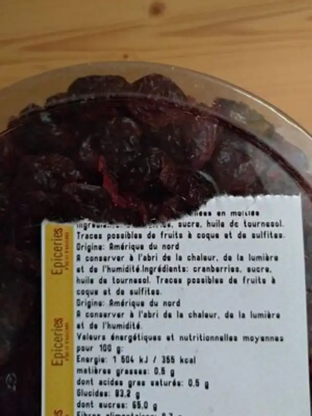 Cramberries séchées en moitiés ingredients label