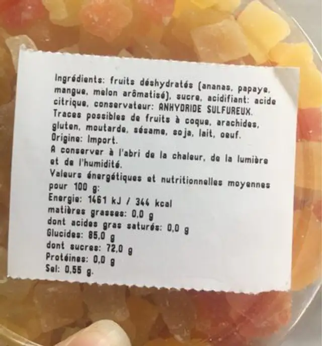 Cubes mélanges de fruits déshydratés nutrition facts table