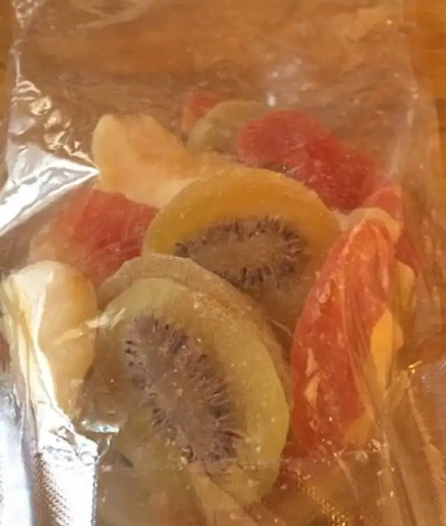 Assortiment fruits deshydrates