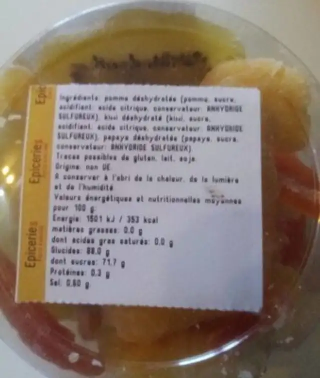 Assortiment fruit déshydratés nutrition facts table