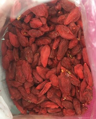 Baies de goji sechees