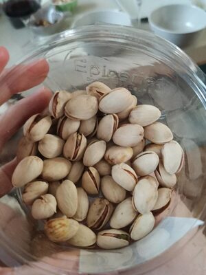 Pistaches grillées à sec et salées