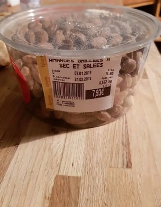Amandes grillées à sec et salées