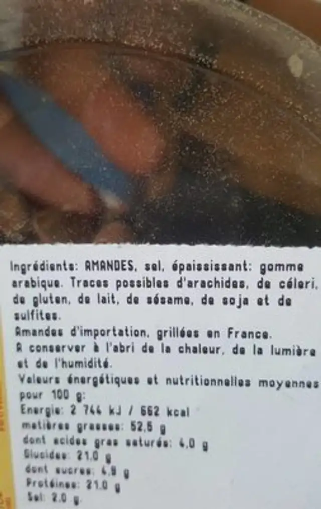 Amande grillées a sec et salées ingredients label