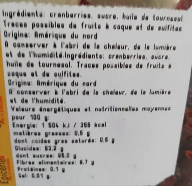 Cranberries séchées en moitié nutrition facts table
