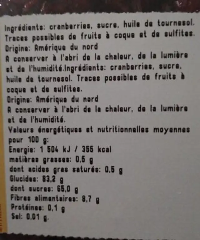 Cranberries séchées en moitiés nutrition facts table