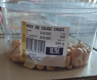 Noix de cajou crues