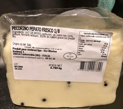 Pecorino pepato fresco