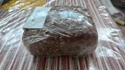 100% Vollkornbrot front packaging